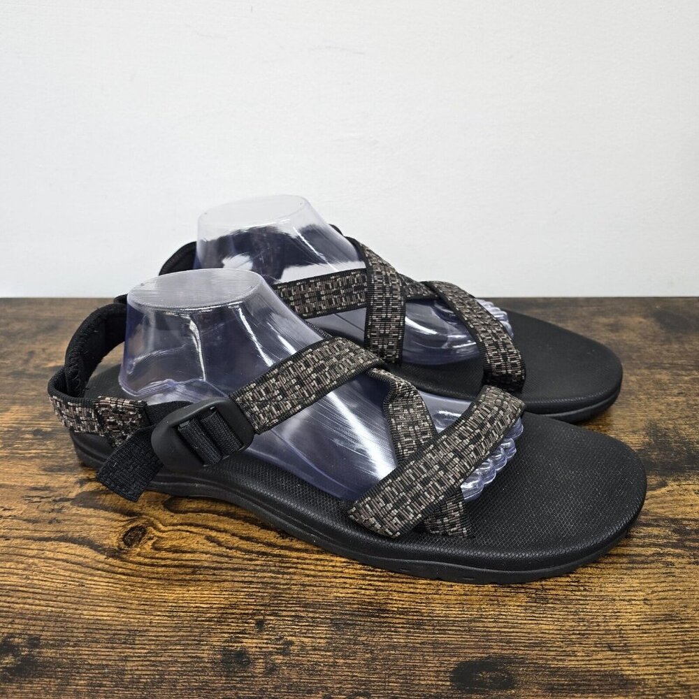 The North Face Black and Gray Sandals